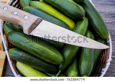 cucumber pictures in basket, great looking multi-cucumber pictures, knife and cucumber pictures
