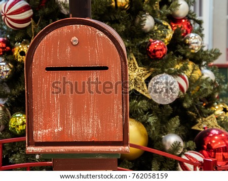 Decorative Christmas Mailbox