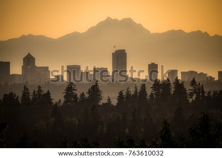 Seattle sunset with Olympic mountains