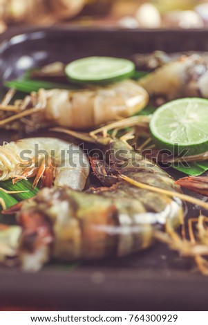 tiger prawns marinade with lime