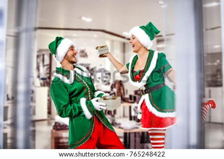 Elf and christmas shopping time 