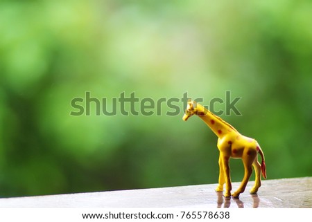 miniature giraffe toys