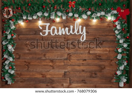 wooden wall with Christmas decorations, mocap, family