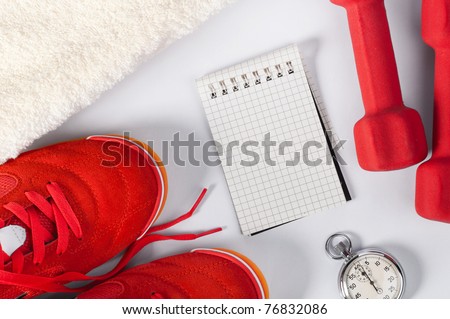 business creativity concept. Laptop, sheets of paper and crumpled wads on table. Royalty-Free Stock Photo #76832086