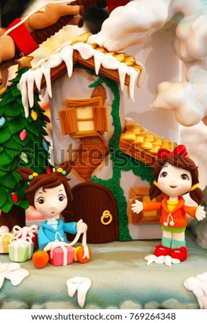 Christmas Happy New Year
Festival Important day color red bow party statue
