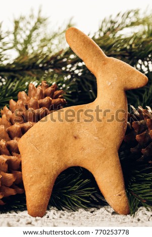Gingerbread in the form of a deer.
