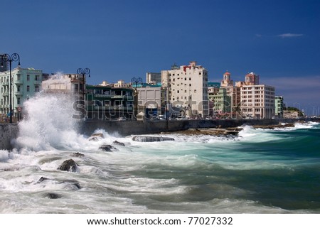 El Malecon, Havana/Cuba Royalty-Free Stock Photo #77027332