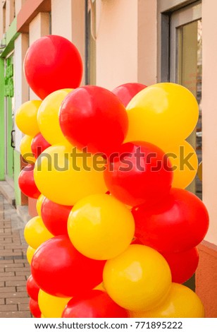 Twisted red and yellow balloons 