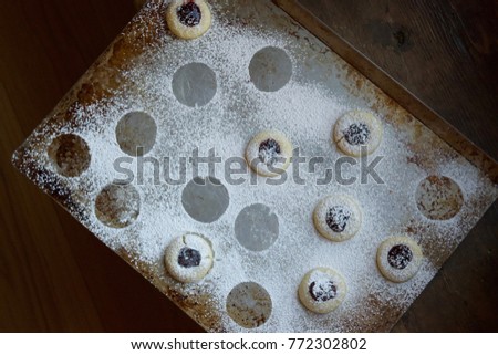 Holiday basket cookies, powered sugar thumbprint cookies, Christmas