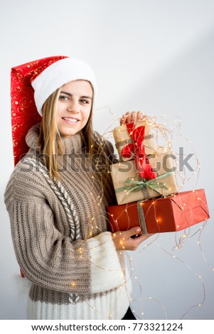 Girl wearing christmas cap