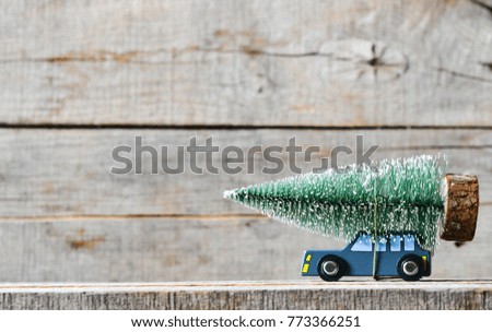 Car with christmas tree