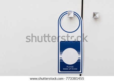Door sign hanger - Please Make Up My Room