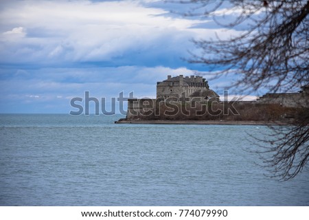 Old Fort Niagara seen from Queen's Royal Park - Niagara-on-the-lake - Canada
