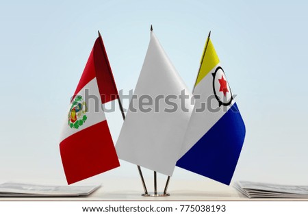 Flags of Peru and Bonaire with a white flag in the middle