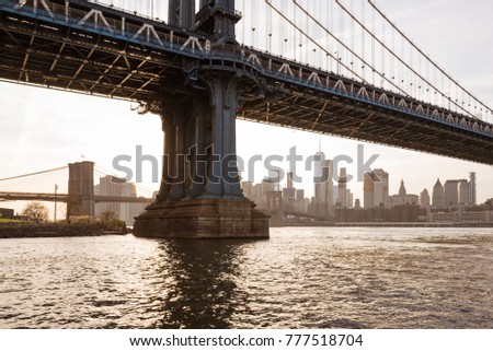 Manhattan Bridge, Brooklyn Bridge and Skyline