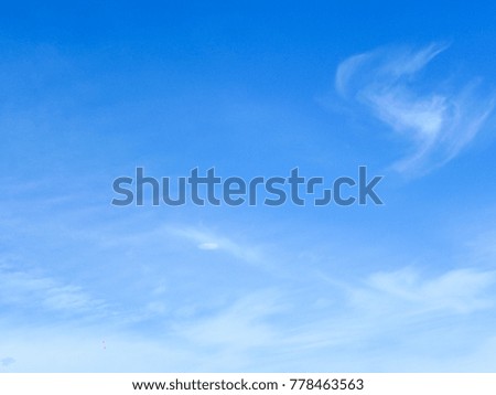 blur image - Blue sky with cloud in sunny day