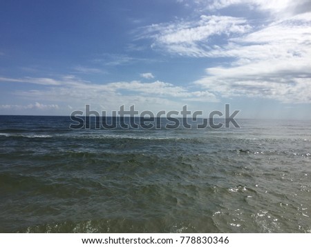 beautiful calm blue sea background picture