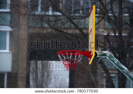 Basketball ring winter