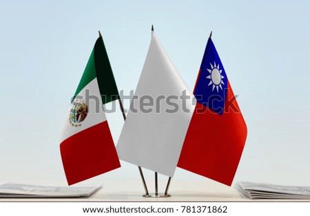 Flags of Mexico and Taiwan with a white flag in the middle