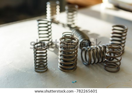Spring valve engine spare parts 