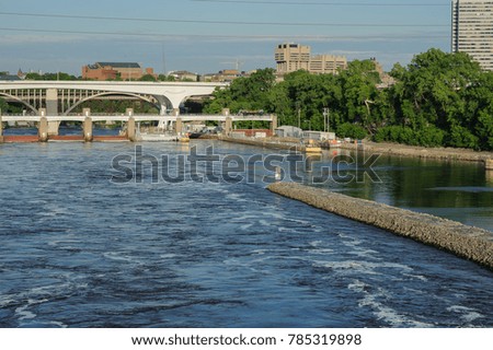 View on Brigde and Mississipi river, Minneapolis 