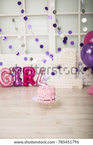 child First Birthday Cake Smash, Moments