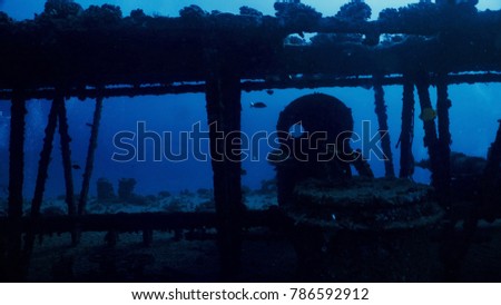 Underwater Shipwreck - YO257