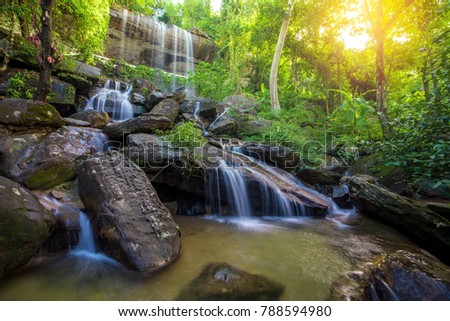 Waterfall beautiful in rain forest at Soo Da Cave Roi et Thailand.