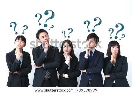 Group of people having questions.
