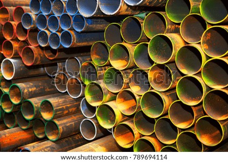 steel colored tubes with round diameters for construction

