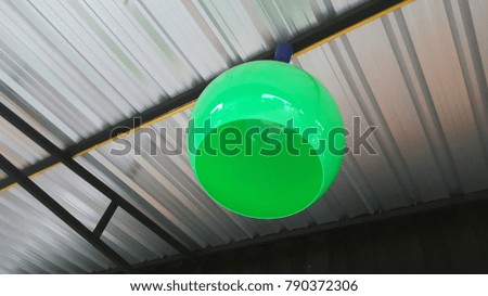 Green Suspension Light