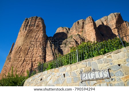 Riglos Mountains, known as Mallos de Riglos, Riglos, Huesca Province, Aragon, Spain.