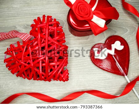 love valentine's day presents red heart gift box lollipop candy