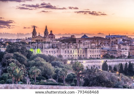 Valletta, Malta: aerial view from city walls at sunset