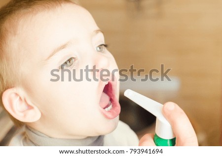 small child, spray for throat