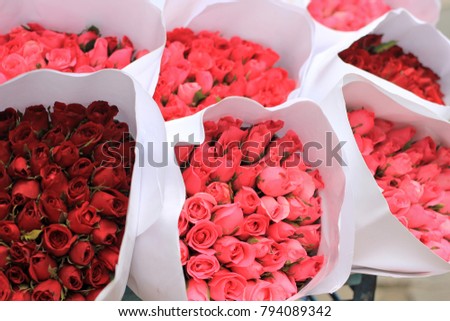 bunch of sweet roses sell on street, valentine and love concept, soft and pastel color tone