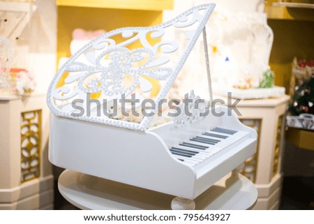 Decorative piano for engagement and wedding