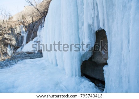 Winter icefall image