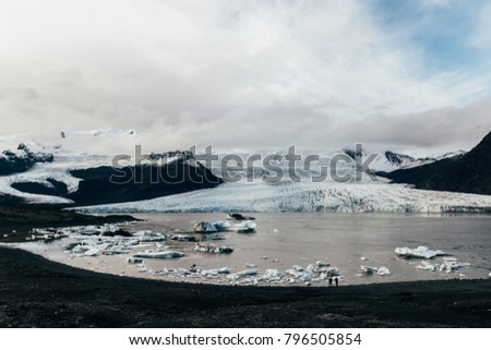 Ice lagoon. Icebergs in Iceland
