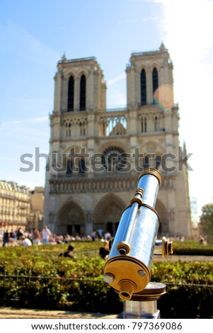 a picture of the notre dame church in Paris France