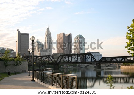 Morning in Columbus, Ohio from Northbank Park