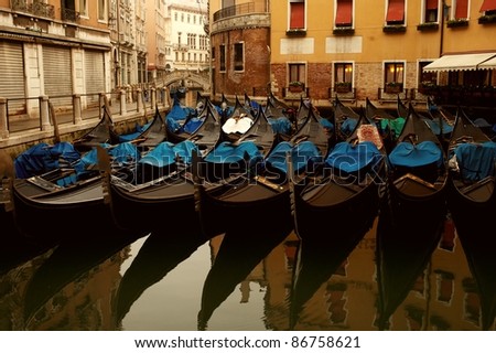 Picture of a many gondolas