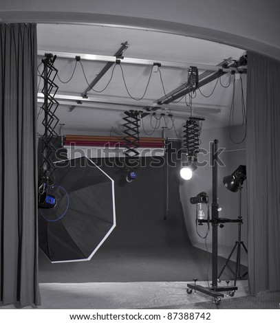 detail of a photo studio including camera and lighting equipment