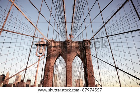brooklyn bridge tower in new york city