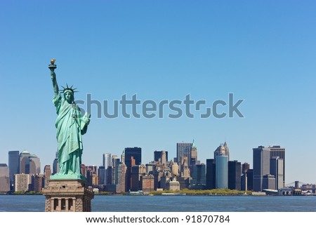 New York skyline with Statute of Liberty in front