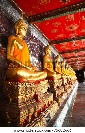golden buddhas arcade in  bangkok