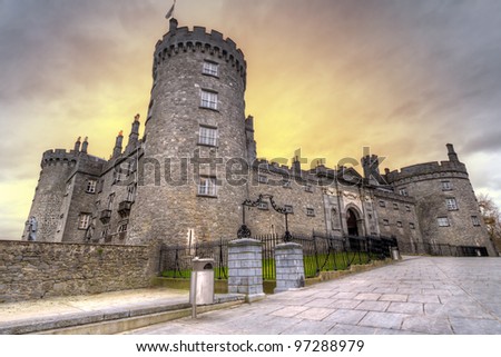 Kilkenny Castleat dusk, Co. Kilkenny, Ireland