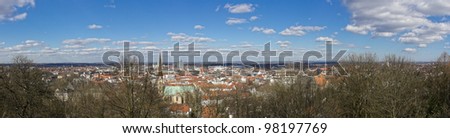 The picture shows a view over Bielefeld from the Sparrenburg.
