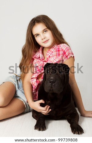  Young Child and Dog Shar-Pei