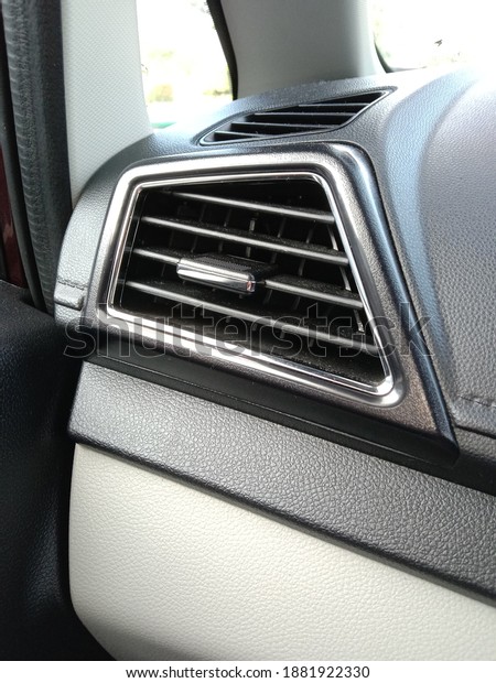 an a image of air vent\
car